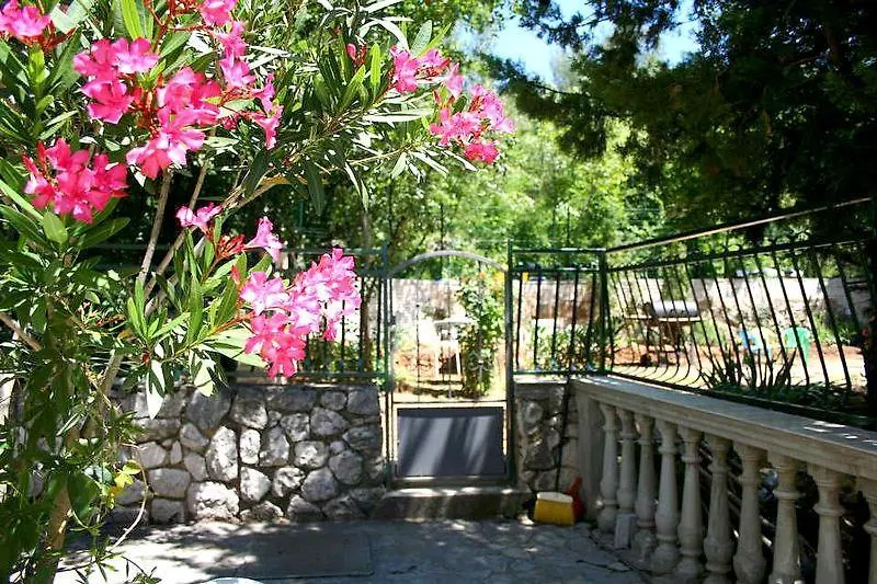 Apartment La Dostana 4 Dramalj Croatia