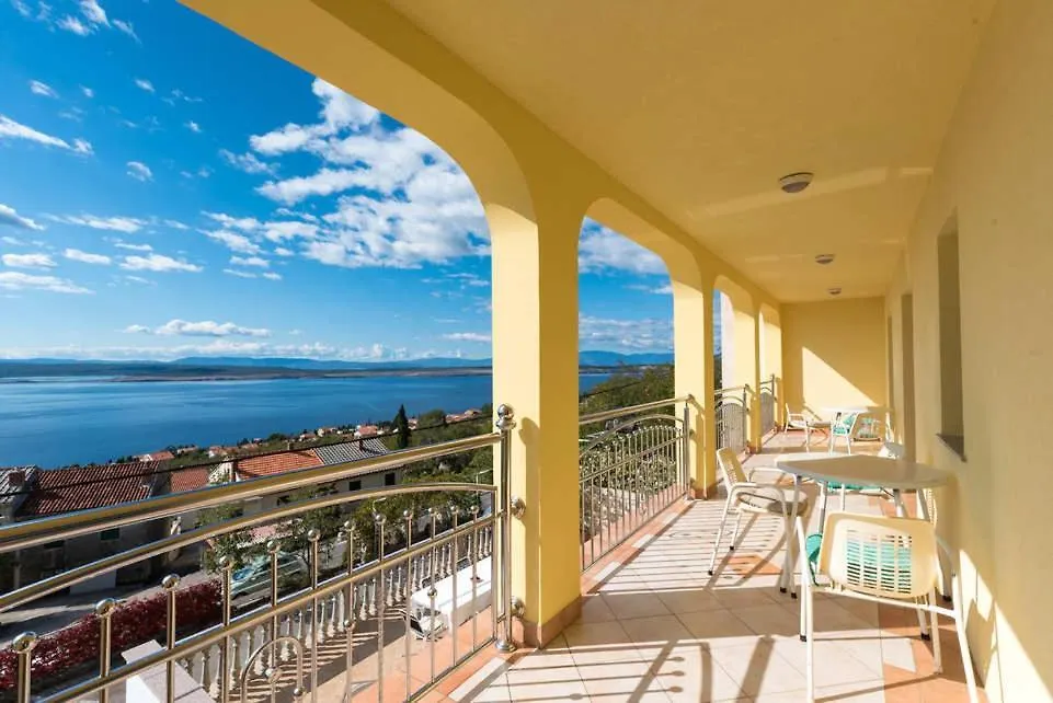 Apartment La Dostana 4 Dramalj