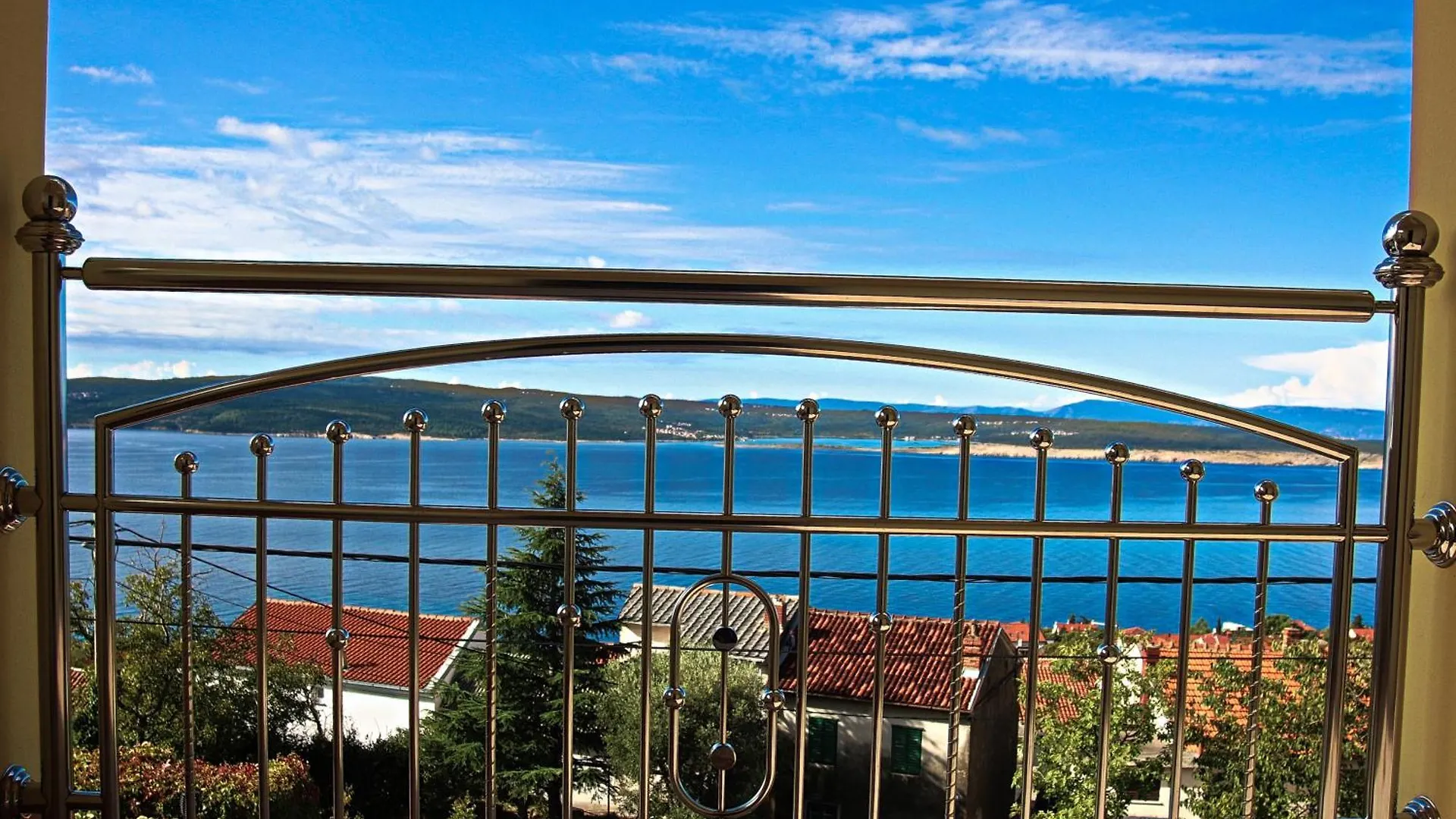 Apartment La Dostana 4 Dramalj Croatia